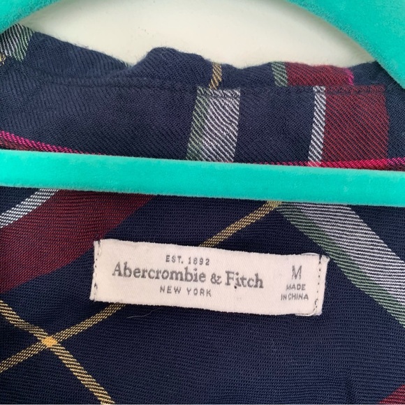 Abercrombie and Fitch navy and red plaid button down shirt M - Picture 3 of 5